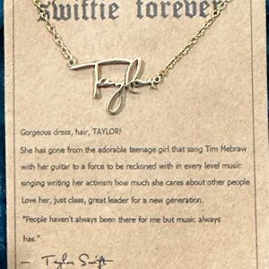 Taylor Swift New Taylor Stainless Steel Gold Color 8” Necklace🤩🎆